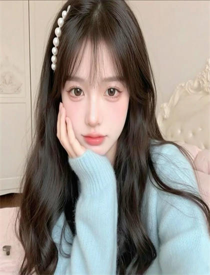 女人帮美剧_美术老师用粉笔画古风国漫